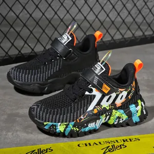 Boys Running Shoes Breathable Mesh Sneakers Graffiti Design Non-slip Kids Fashion Sport Shoes With Hook And Loop Closure