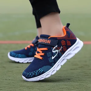 Scarpe da Corsa da Ragazzo in Mesh Traspirante Flyknit Sneakers Leggere Antiscivolo Con Chiusura a Strappo Per Bambini Primavera Autunno Casual Sportivo