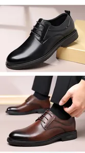 Vista dettagliata delle classiche scarpe Derby da uomo in pelle nera e marrone scuro