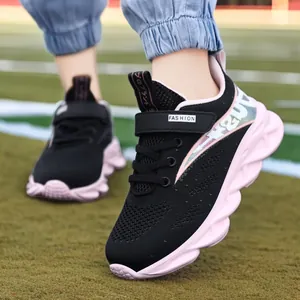 Zapatillas de Malla Transpirable para Niñas Ligeras Antideslizantes Zapatos de Correr Velcro Casual Deporte Moda Calzado de Gimnasia