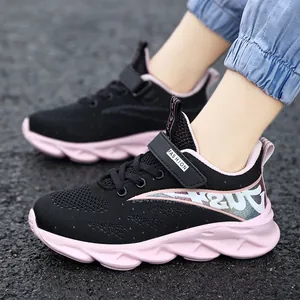 Zapatillas de malla transpirable rosa y negro para niñas para correr y deporte activo