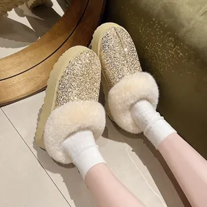 Stylische Glitzer-Schneestiefel mit dickem Kunstpelzbesatz und warmer Plateausohle für Winter