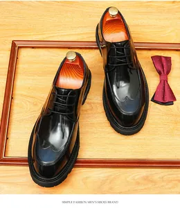 Zapatos de vestir de cuero negro para hombre, ideales para bodas o negocios chic