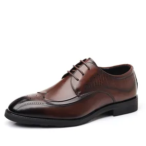 Vintage brown leather Brogue dress shoes for men with gradient toe and perforated details