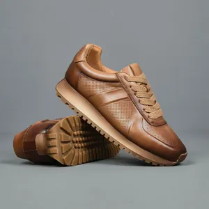 Baskets pour hommes en cuir véritable marron avec semelle épaisse et design sportif