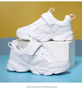 Zapatillas blancas transpirables para niños con malla y velcro