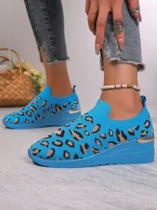 Blue leopard print mesh wedge sneakers for women, comfortable breathable athletic walking shoes