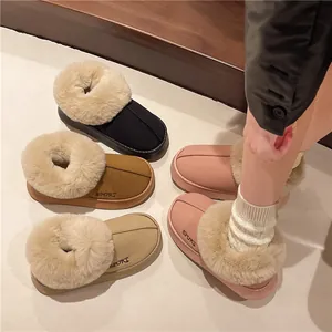 Bottes de neige d'hiver chaudes pour femmes avec semelle épaisse et doublure en fausse fourrure