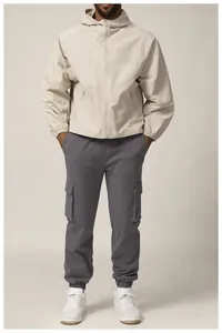 Hochwertige graue Herren Cargo-Jogginghose für Outdoor-Wandern und modischen Citywalk-Stil