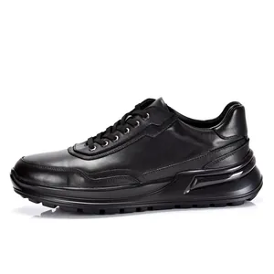 Modische schwarze Leder-Sneaker für Herren mit dicker, höhenverstellbarer Sohle