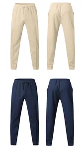 Vorder- und Rückansicht der lockeren Herren-Jogginghose in Beige und Marineblau