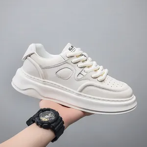Sneakers da Uomo Casual in Crosta di Pelle con Zeppa Suola Morbida Scarpe da Skate Rialzate Minimaliste Tinta Unita Low Top