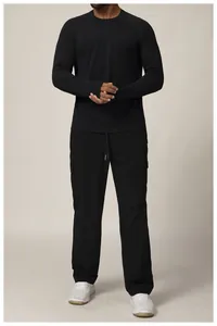 Men's seamless quick-dry long sleeve athletic shirt showing detailed fit and texture