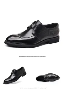 Vistas detalladas de zapatos Brogue de cuero negro con patrones tallados vintage