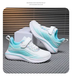Breathable mesh girls' running shoes with iridescent details and ergonomic toe cap