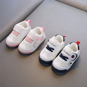 Atmungsaktive Baby-Lauflernschuhe mit weicher rutschfester Sohle für Jungen und Mädchen