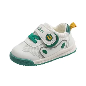 Atmungsaktive Mesh-Lauflernschuhe für Kleinkinder mit rutschfester weicher Sohle