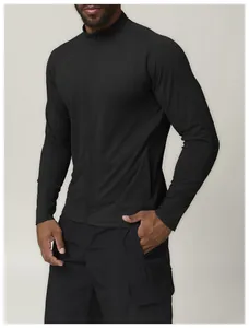 Detailweergave van zwart heren sportjack met opstaande kraag voor fitness en outdoor activiteiten