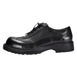 Scarpe Derby classiche da uomo in pelle bovina nera con suole spesse e stile casual