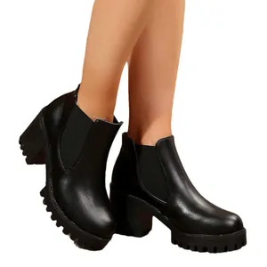 Elegante zwarte Chelsea boots met plateauzool, blokhakken en elastische inzetten dames