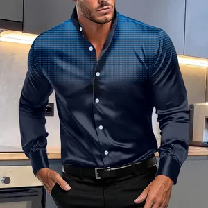 Vista dettagliata di una camicia casual blu navy da uomo con stampa a pois blu sfumati