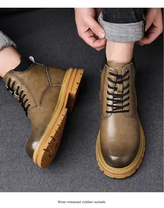 Bottes Martin en cuir pour hommes avec une semelle en caoutchouc résistante épaisse