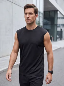 Schwarzes Mesh-Sporttanktop für Herren zum Fitness und Laufen im Freien