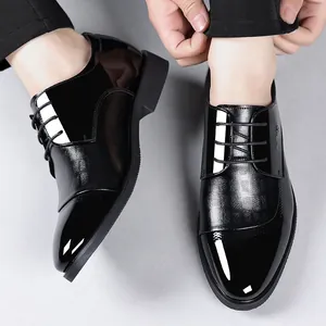 Classic black glossy pointed-toe men's formal dress shoes for business and weddings