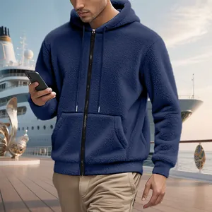 Veste polaire à capuche bleu marine pour homme, design chaud et décontracté d'hiver.