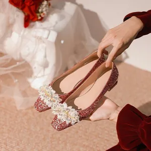 Glitter Microfiber Square Toe Block Heel Wedding Shoes For Women Rhinestone Artificial Pearl Flower Bridal Banquet Pumps