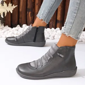 Bottines plates gris foncé pour femmes avec fermeture éclair latérale et lacets élastiques