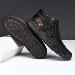 Men's high-top outdoor casual leather loafers with slip-on design and handmade stitching.
