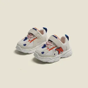 Zapatillas de marcha para niños pequeños con malla transpirable y cierre de velcro