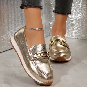 Metallische Kunstleder Sneaker Für Damen Mode Dicke Sohle Kettenverzierung Runde Zehe Casual Sneaker Niedrige Top Schuhe