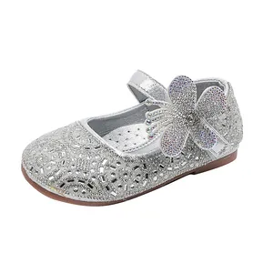 Sparkly silver girl's princess rhinestone Mary Jane shoes for dance performances