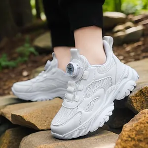 Scarpe Sportive Ragazzi Bianche Mesh Traspirante Bambini Leggero Suola Morbida Sneakers da Campus per Studenti Con Fibbia Rotante