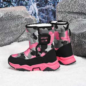 Botas de nieve cálidas de camuflaje rosa para niños con forro polar y suela antideslizante