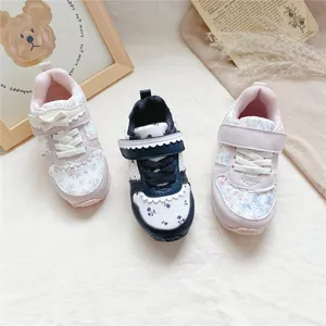 Leichte Kinder-Sneaker mit Blumenmuster für Mädchen zum Laufen und für den Alltag