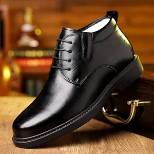 Elegant men's high-top black leather business dress boots with warm lining for winter.