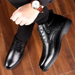 Elegant men's black high-top business leather shoes with warm winter fleece lining