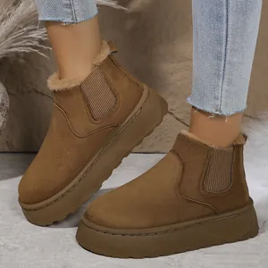 Braune Damen Plateau Schneestiefel mit warmem Fellfutter und dicker Sohle aus Wildleder