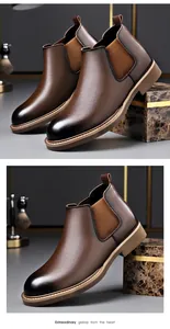Klassieke bruine leren Chelsea boots voor heren met gepolijste gradiënt neus detail