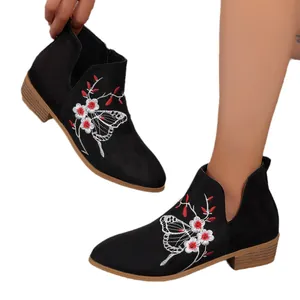 Elegante schwarze spitze Stiefeletten mit Blumen-Schmetterlings-Stickerei und Absatz
