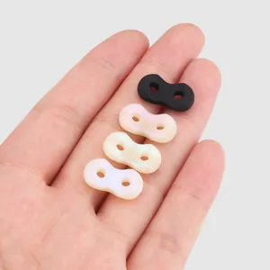 Silicone pig nose toggles for drawstring adjustment in sportswear accessories