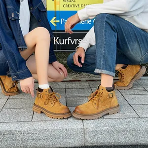 Bottes Martin couple jaune moutarde classique avec semelles épaisses antidérapantes