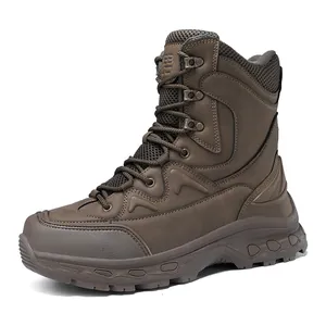 Detaillierte Seitenansicht brauner taktischer Stiefel mit Mesh-Einsätzen für Halt