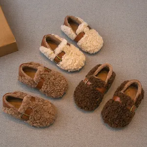 Mocasines Sherpa para Niñas Zapatos de Invierno Algodón Forrados de Lana Mocasines de Bebé con Hebilla Metálica Suela Blanda Cálidos