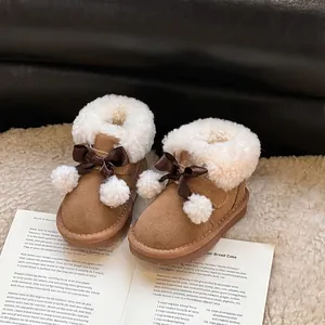 Stivali da neve invernali per bambine con calda fodera in pile e fiocchi con pompon