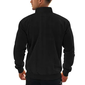 Achteraanzicht van zwarte jacquard sweatshirt voor heren met opstaande kraag