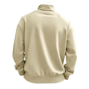 Vue arrière détaillée d'un sweat-shirt beige uni à col montant pour homme en molleton
